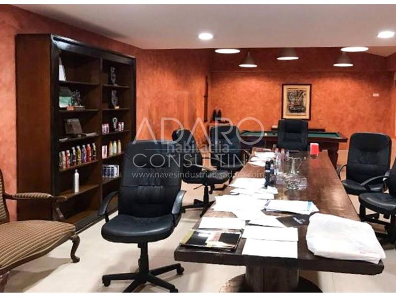 Foto ff039a02-9b4d-41ce-9271-05f5059ad22e. Nave industrial  en venta en Yepes