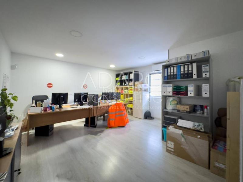 Foto 58dd97b9-29ac-4fc5-8850-6dd810ac9a49. Industrial building in Montserrat-Parque Empresarial San Fernando de Henares