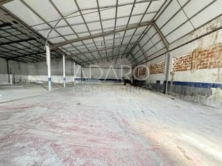 Rent Industrial building  Camino mar chico. Alquiler de nave industrial en aranjuez  643 m