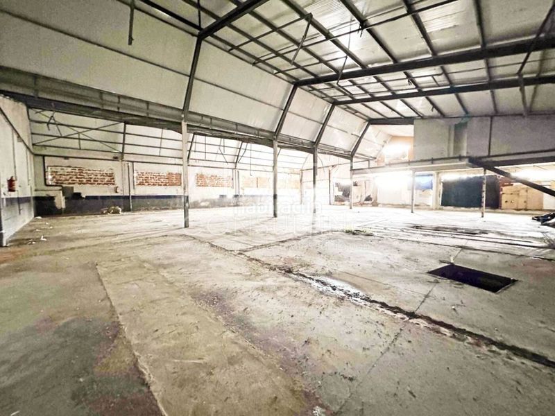 Foto aa012993-89e2-4faa-a415-af1e473653f7. Rent industrial building in nuevo Aranjuez-ciudad de las artes Aranjuez