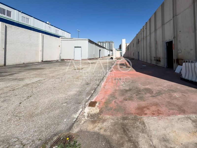 Foto a1f92eab-a3cb-4f4e-9e30-cc2d9a087b69. Nau industrial a Ensanche de Vallecas-La Gavia Madrid