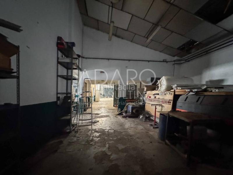 Foto 8ee88c75-e014-46a0-ab43-68cb6fd5aec8. Rent industrial building in Virgen del Rosario Torrejón de Ardoz