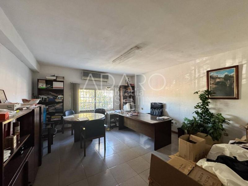 Foto 75f7dc4e-dabb-4a0b-be0a-d8b2ecb69244. Location bâtiment à usage industriel dans Virgen del Rosario Torrejón de Ardoz