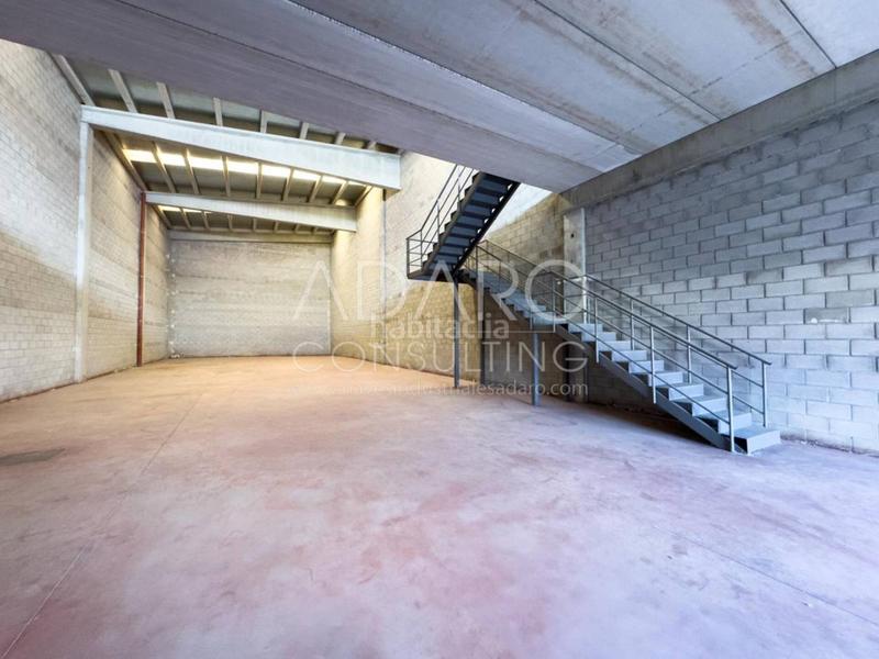 Foto b4b253a3-ad1d-4f6f-af23-a592910820b7. Bâtiment à usage industriel dans Estación-Manantiales Guadalajara