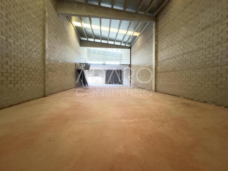 Foto cc8ea315-d72a-41d4-9cf1-261db1f2b150. Bâtiment à usage industriel dans Estación-Manantiales Guadalajara