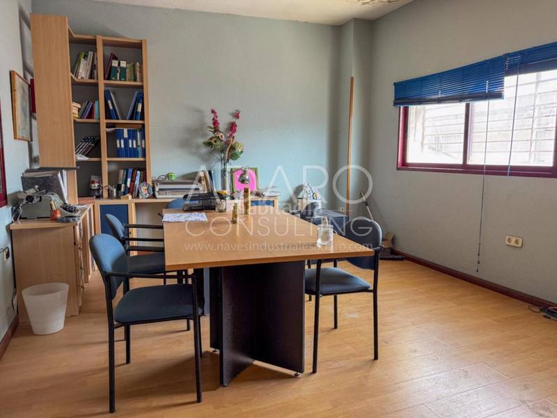 Foto 66b2ede5-2d6f-4353-814f-0af5b2a8b59b. Bâtiment à usage industriel avec chauffage dans Leganés norte Leganés