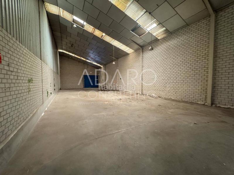 Foto 83173913-19c4-4fc3-8758-771d2af48c60. Lloguer nau industrial a Torres de la Alameda