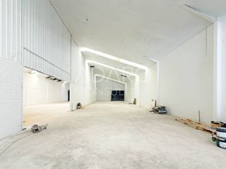 Lloguer Nau industrial  Calle atenas. Nave industrial en alquiler en torres de la alameda de 1.116 m