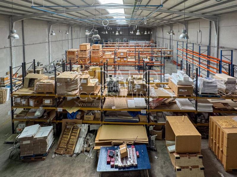 Foto 2336df41-2440-4765-9ae6-870792cc5971. Rent industrial building in Torres de la Alameda