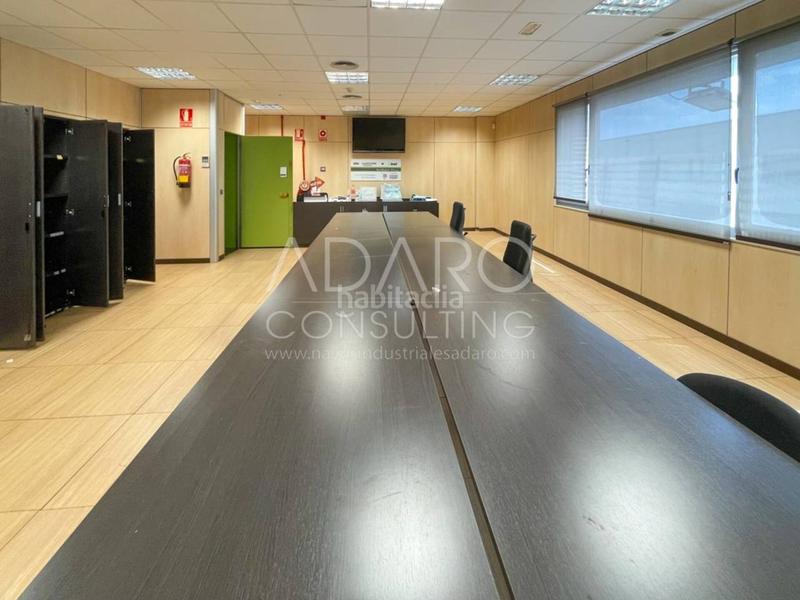 Foto 7fb7e063-6e82-4bcc-add2-33d8ace50e1c. Alquiler nave industrial  en alquiler de 652 m en Leganés