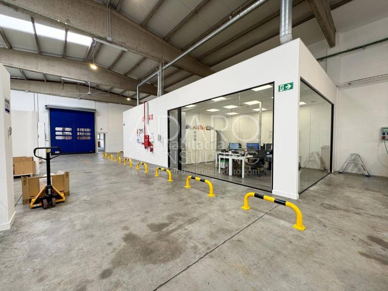 Foto a0e633f0-0213-43b5-a798-454a5f46ef13. Lloguer nau industrial amb calefacció a La Garena Alcalá de Henares