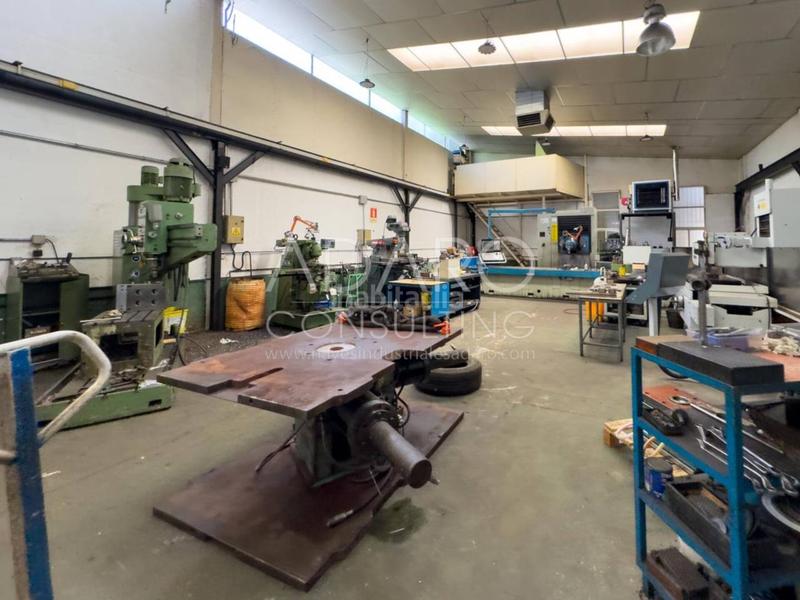 Foto c263ad58-aaab-4fdd-8577-243a2aa4ed18. Nau industrial a Parque Cataluña Torrejón de Ardoz