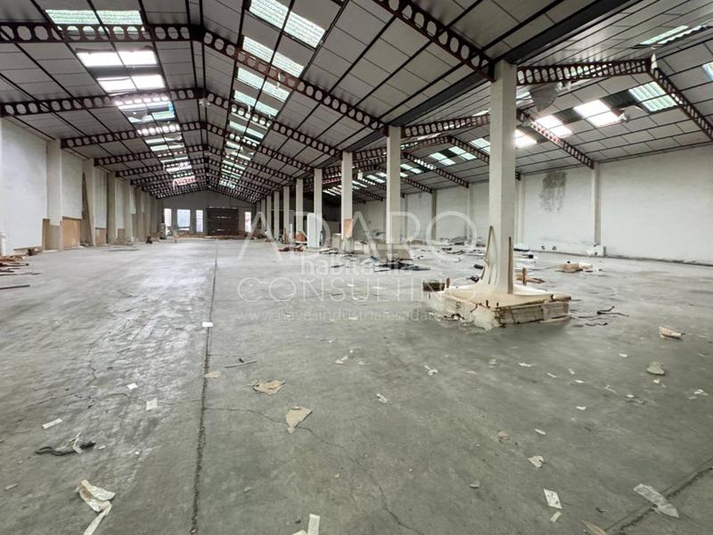 Foto 93fcc991-6956-4e59-83e4-4e2fa6dfb946. Nau industrial a Parque Cataluña Torrejón de Ardoz