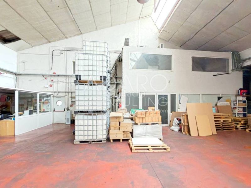 Foto 057ab780-d476-480a-8958-99b9184d413f. Industrial building in Montserrat-Parque Empresarial San Fernando de Henares