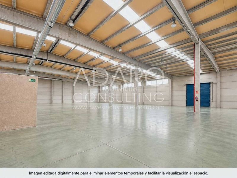 Foto b0d06217-943c-478b-b710-57dcf9822369. Nau industrial amb calefacció a Urbanización Este-Montepríncipe Boadilla del Monte