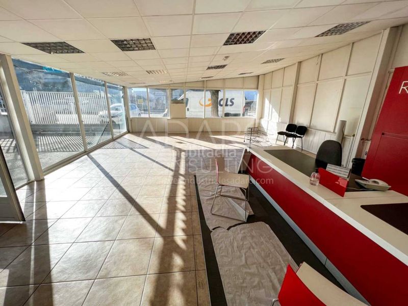 Foto 8ce3e639-ad3c-4438-8a6b-f9bd033a632e. Nau industrial a Montserrat-Parque Empresarial San Fernando de Henares