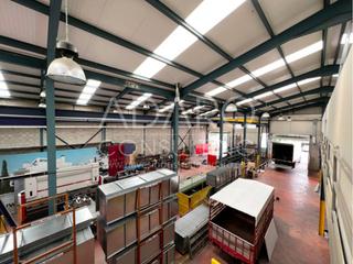 Bâtiment à usage industriel  Montesa. Nave industrial en venta en loeches de 1.013 m