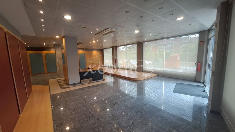 Foto 19ef5fb5-9c32-4e4f-a026-81e26979604e. Lloguer local comercial a Berga
