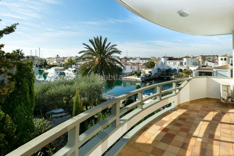 Foto 277ff0b0-6e5d-498d-9550-e89b8077d750. Reihenhaus mit heizung pool in Salins - Cavall de Mar Empuriabrava