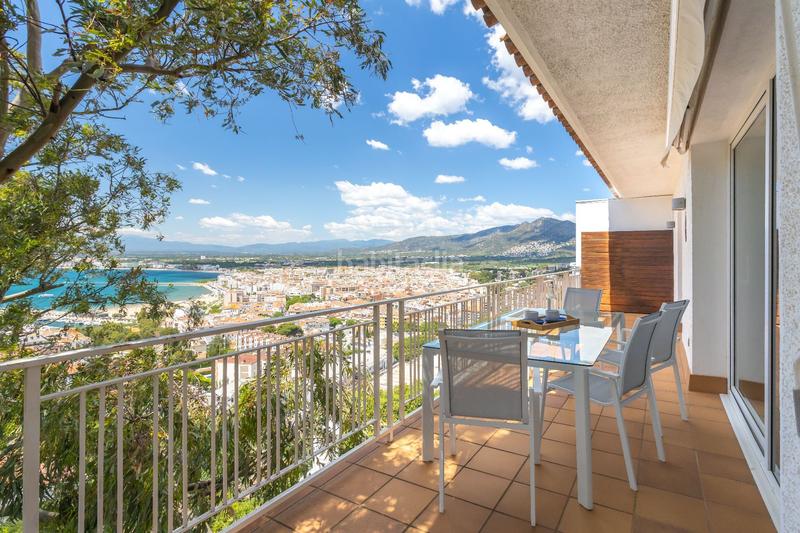 Foto 240210de-5907-41c2-902b-15d17c930d2d. Appartement mit heizung in Puig Rom-Canyelles-Almadrava Roses