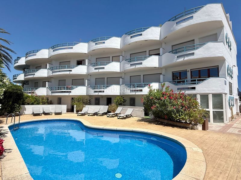 Foto c1d07c6d-4246-4f70-81ec-335a15100660. Casa adossada amb piscina a Salins - Cavall de Mar Empuriabrava