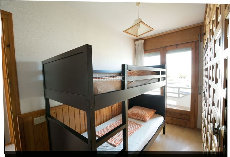 Foto b146a95f-8c1b-4414-b336-680b3b236762. Casa adossada amb piscina a Salins - Cavall de Mar Empuriabrava