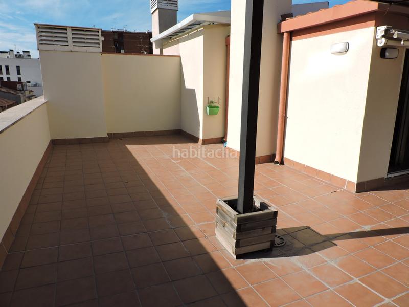 Foto 19691543-37fc-4ae9-80d4-e85efe70d604. Àtic amb calefacció aparcament a Centre Sabadell