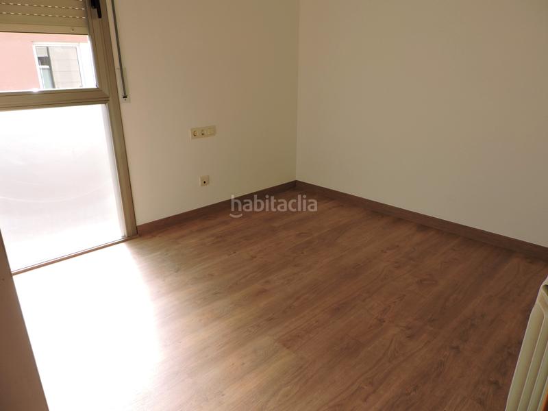 Foto 2505bf64-493d-4702-943c-2c9a6dd291cf. Àtic amb calefacció aparcament a Centre Sabadell