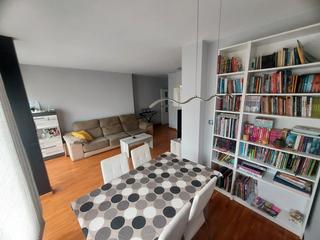 Appartement  Carrer de regs. Cerca de rambla, con 2 parkings y gran trastero