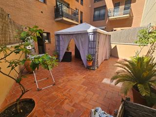 Ground floor  Carrer de marinel·lo bosch. Planta baja con patio 60m²