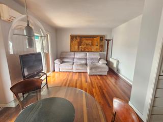 Appartement à Creu Alta. Gran comedor con balcón
