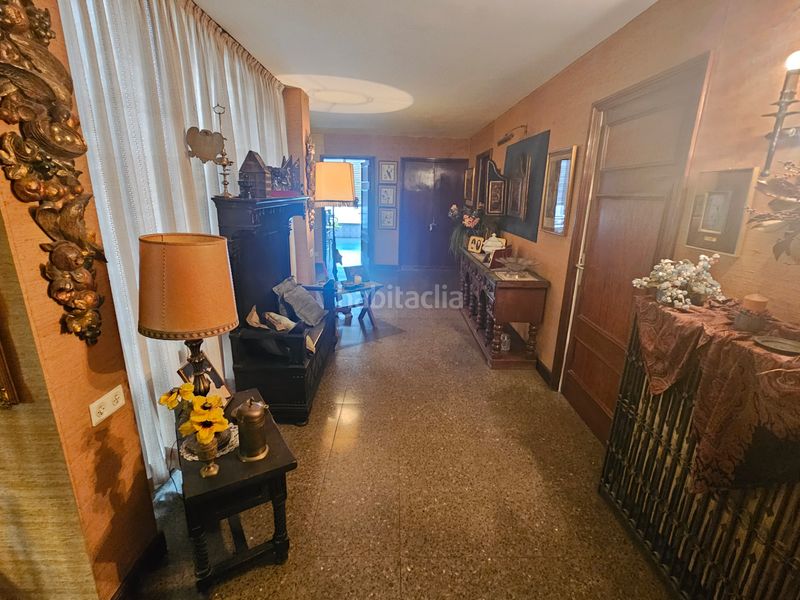 Foto 2f71d2eb-ebaa-49e0-96a8-88d8dacd3308. Pis amb xemeneia calefacció a Centre Sabadell