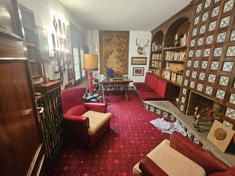 Foto ab02fd5f-3003-4e2c-a0ea-9bcaa196cc60. Pis amb xemeneia calefacció a Centre Sabadell