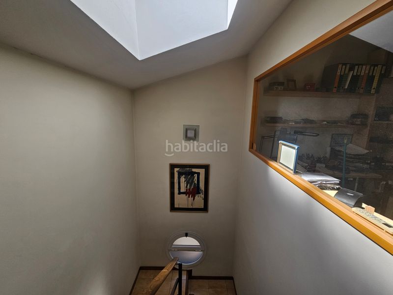 Foto 1bd85e3b-cc32-4a86-9957-be11aae24095. Casa amb xemeneia calefacció aparcament a Creu Alta Sabadell
