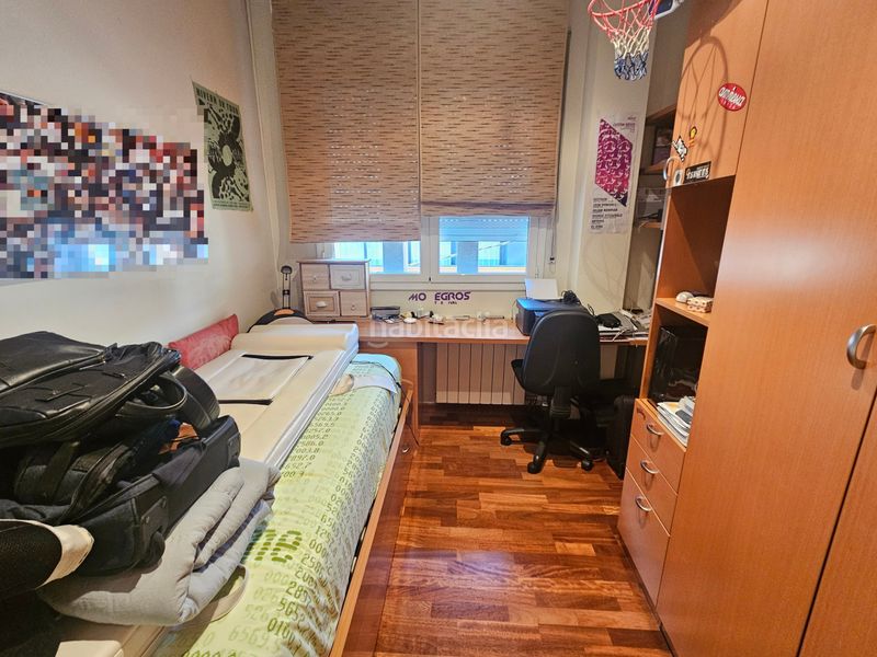 Foto 3f087da7-2861-4983-ba90-8f57112f543d. Casa amb xemeneia calefacció aparcament a Creu Alta Sabadell