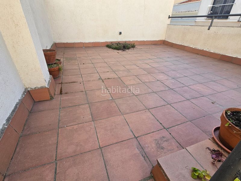 Foto c43d48e2-a2f8-4fad-89be-f3138a20af15. Casa amb xemeneia calefacció aparcament a Creu Alta Sabadell