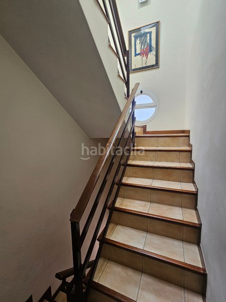 Foto edf3e5e5-786f-4bd6-9905-ee94cea57826. Casa amb xemeneia calefacció aparcament a Creu Alta Sabadell