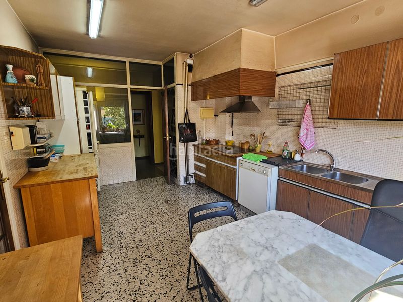 Foto 912e8a78-375a-44e7-91e6-a216f986b47c. Pis amb xemeneia calefacció a Centre Sabadell