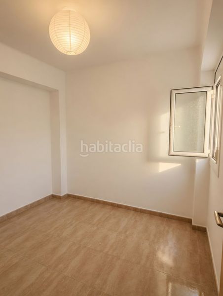 Foto a8247263-3ad1-4042-a59c-67ba8ebf4cab. Pis amb calefacció a Els Merinals Sabadell