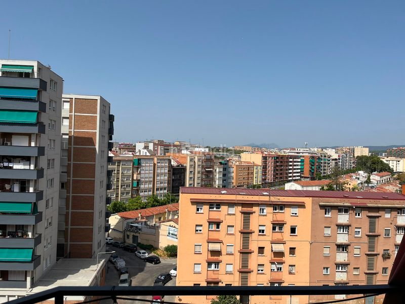 Foto 08df78e7-f82a-4fb7-9151-9bcb0be9ebe6. Pis amb calefacció a Creu Alta Sabadell