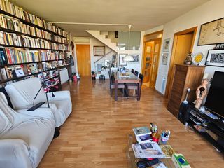 Dachwohnung in Gràcia. Tranquilo y con vistas