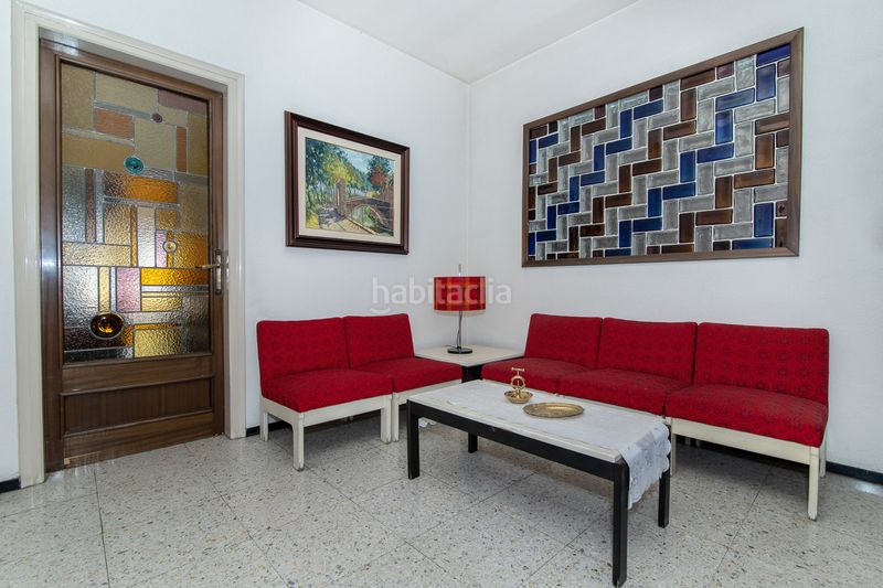Foto dcc5a6a6-e1e8-4945-93fa-b3c2dae18c8a. Casa con riscaldamento parcheggio in Centre Sabadell
