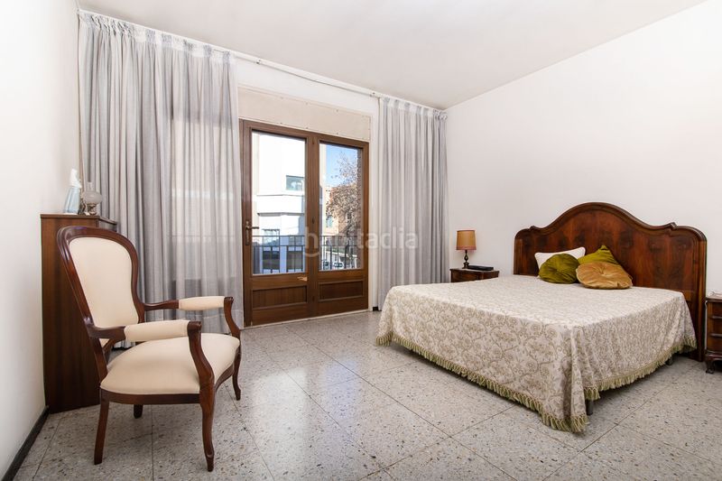 Foto ff8c9123-bfb0-49a5-ae5d-6fc089c44690. Casa con riscaldamento parcheggio in Centre Sabadell