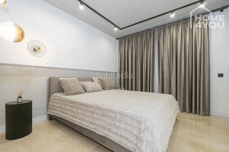 Foto 23ab0dcc-d7e1-4056-9335-82f3d0a8bf0e. Casa moderno adosado en santa ponsa, 198m, 3 dormitorios, 3 baños, piscina, terrazas, jardín, parking, aire acondicionado en Calvià