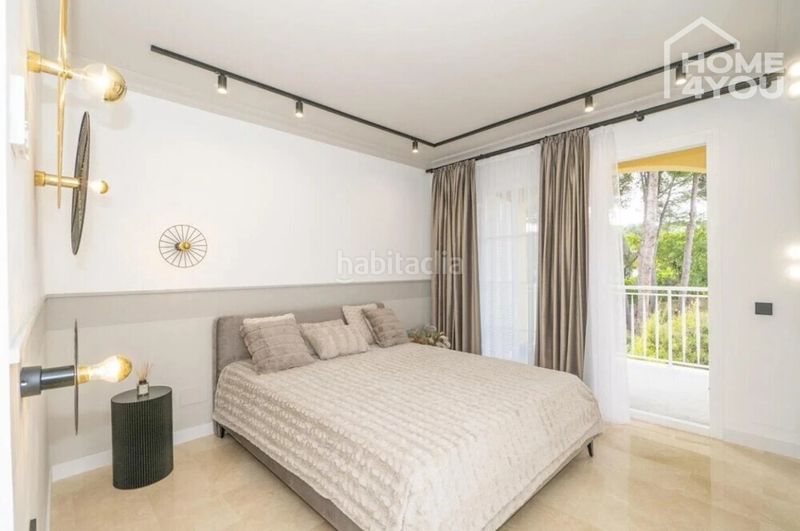 Foto 5600461d-5e54-41a2-bc69-efd06903cacb. Casa moderno adosado en santa ponsa, 198m, 3 dormitorios, 3 baños, piscina, terrazas, jardín, parking, aire acondicionado en Calvià