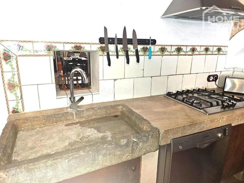 Foto f388dabf-d71e-4f6e-9770-bd4d840030e4. Casa amb calefacció a Petra