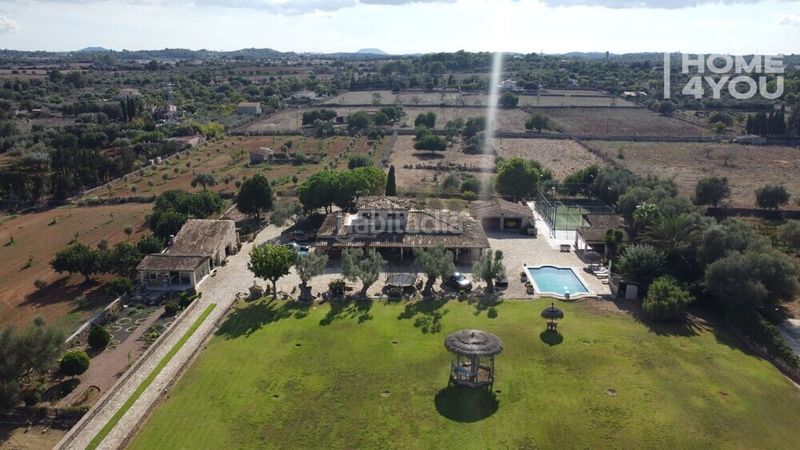 Foto caf5911b-bba3-4fb6-ab64-1100f73a3073. Casa amb calefacció aparcament piscina a Santa Margalida poble Santa Margalida