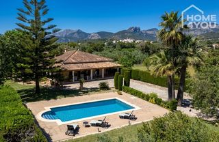 Country house in Lloseta. Finca mediterránea con piscina y vistas panorámicas en lloseta,