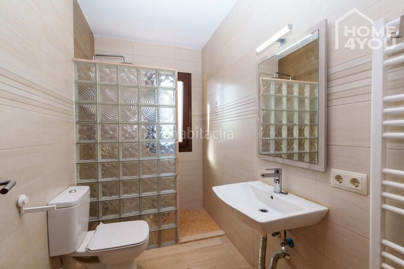 Foto 2c27fa08-f191-48d0-8f79-1b3c27b60e40. Casa amb calefacció aparcament piscina a Santa Margalida poble Santa Margalida