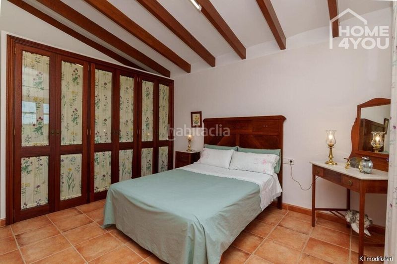Foto e23e4c8e-1665-4b1d-afd5-ffb034f7787c. Casa amb calefacció aparcament piscina a Lloseta